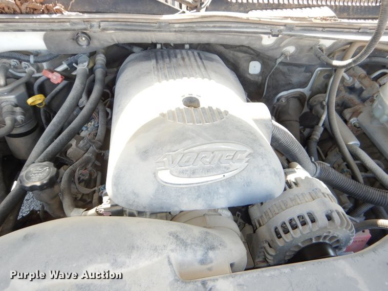 image for item DI2548 2004 Chevrolet Suburban 1500 SUV