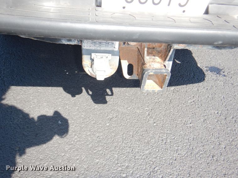 image for item DI2548 2004 Chevrolet Suburban 1500 SUV