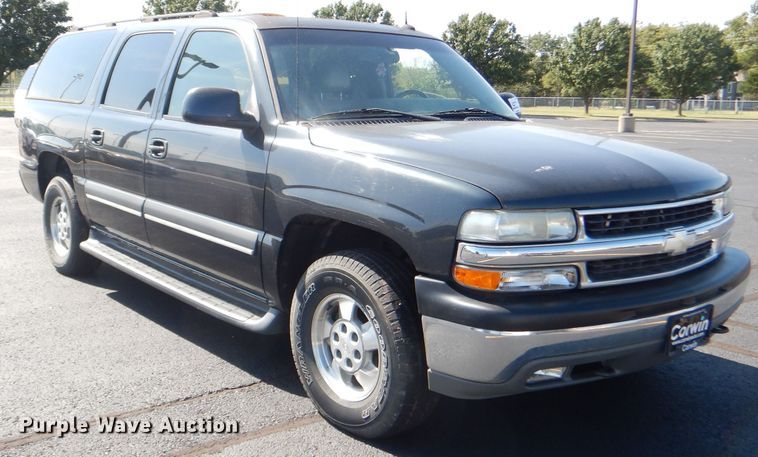 image for item DI2549 2003 Chevrolet Suburban 1500 LT SUV