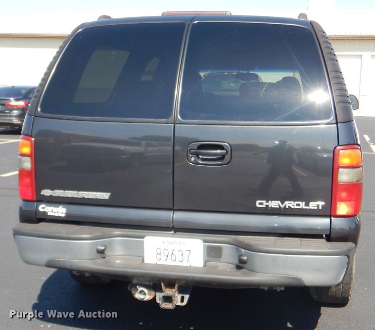 image for item DI2549 2003 Chevrolet Suburban 1500 LT SUV