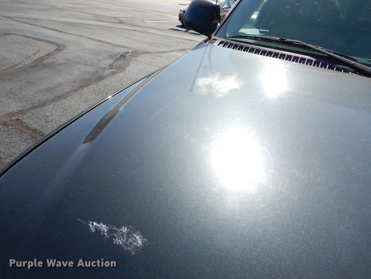 image for item DI2549 2003 Chevrolet Suburban 1500 LT SUV