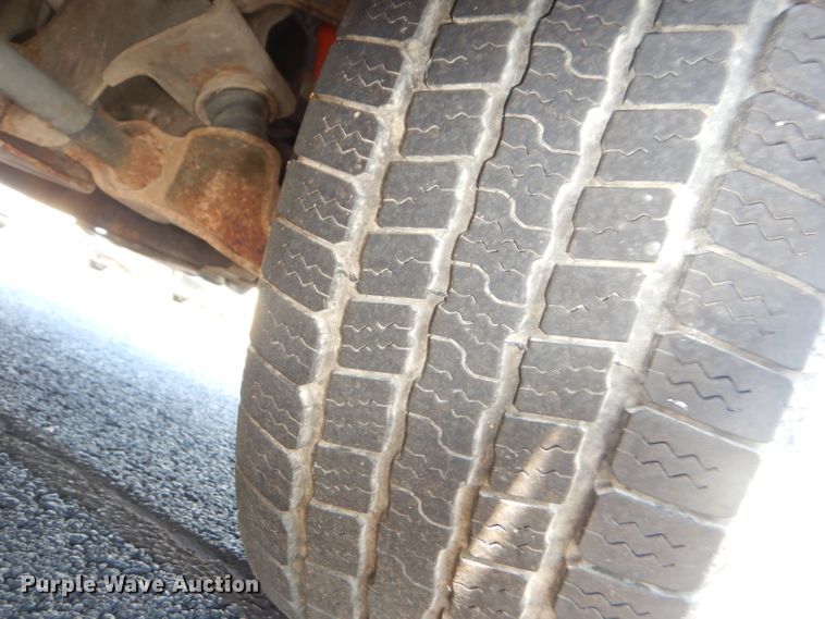 image for item DI2549 2003 Chevrolet Suburban 1500 LT SUV