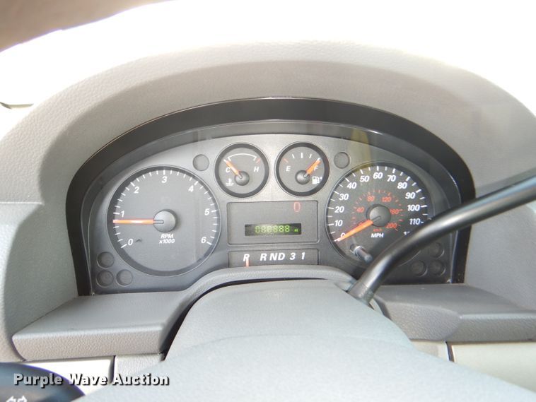 image for item DI2550 2005 Ford Freestar van