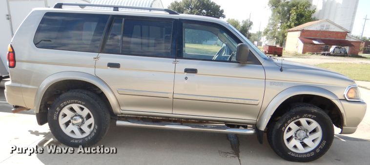 image for item DI2554 2002 Mitsubishi Montero Sport SUV