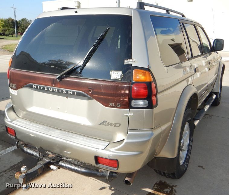 image for item DI2554 2002 Mitsubishi Montero Sport SUV