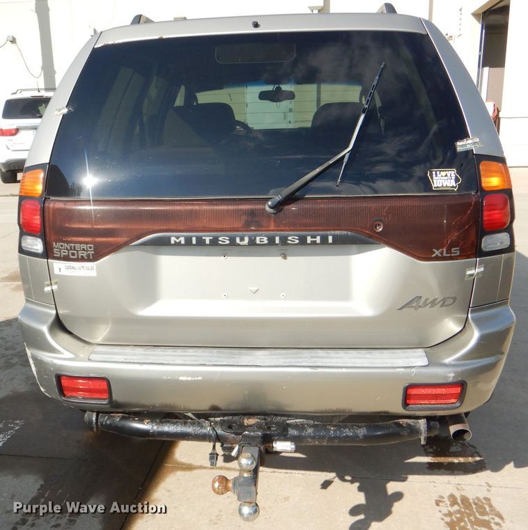 image for item DI2554 2002 Mitsubishi Montero Sport SUV