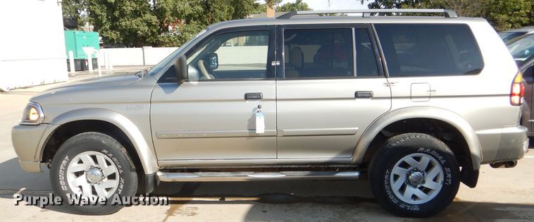 image for item DI2554 2002 Mitsubishi Montero Sport SUV