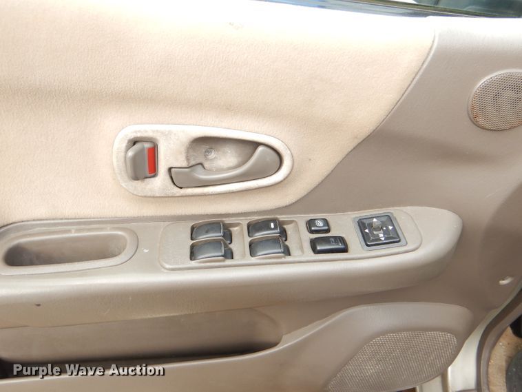 image for item DI2554 2002 Mitsubishi Montero Sport SUV