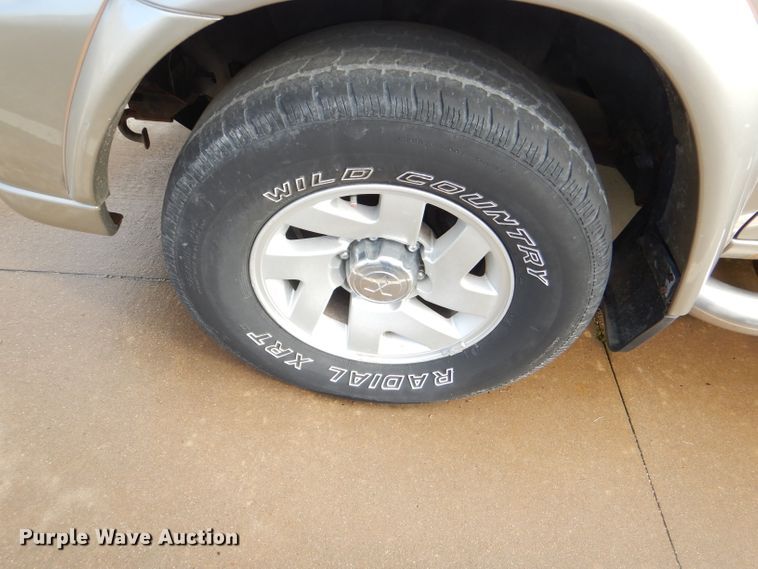 image for item DI2554 2002 Mitsubishi Montero Sport SUV