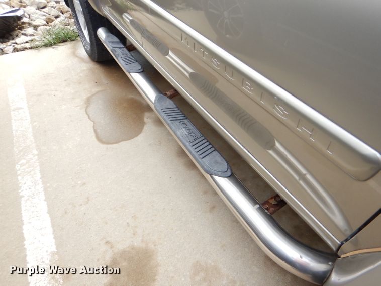 image for item DI2554 2002 Mitsubishi Montero Sport SUV