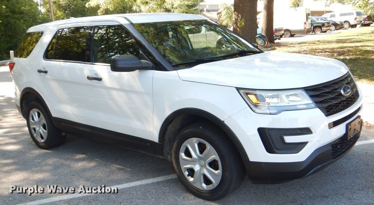image for item DI2558 2016 Ford Explorer Police SUV