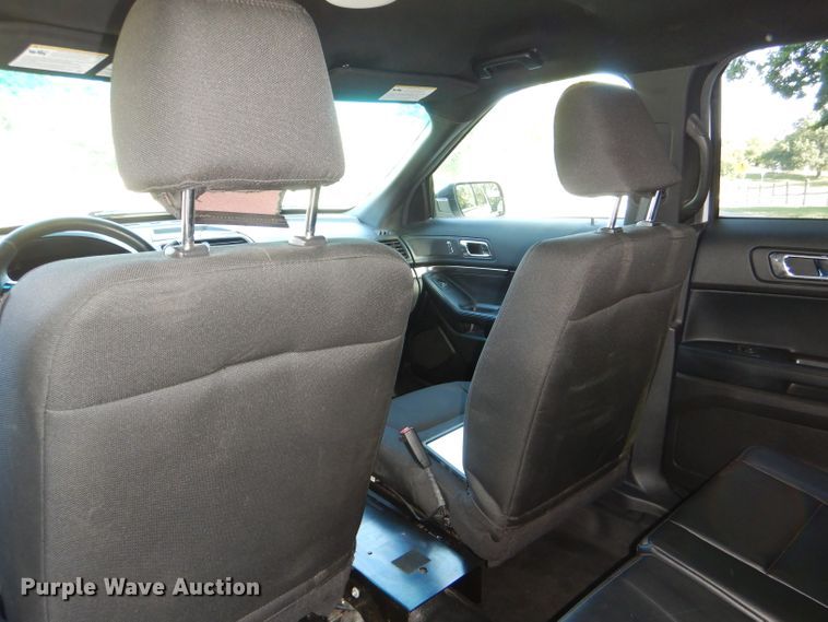 image for item DI2558 2016 Ford Explorer Police SUV