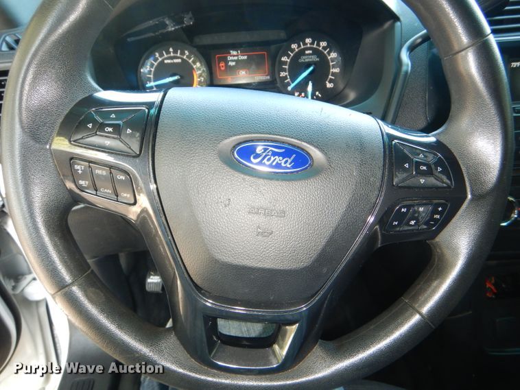 image for item DI2558 2016 Ford Explorer Police SUV