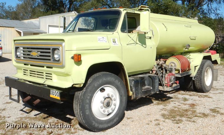 image for item DI2575 1980 Chevrolet Custom Deluxe C70 tanker fire truck