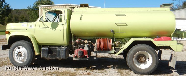 image for item DI2575 1980 Chevrolet Custom Deluxe C70 tanker fire truck