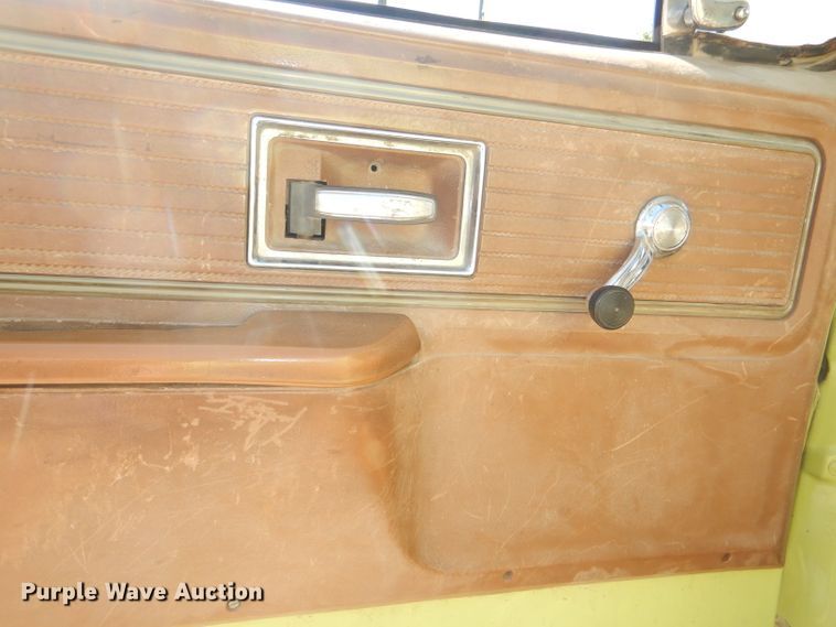 image for item DI2575 1980 Chevrolet Custom Deluxe C70 tanker fire truck