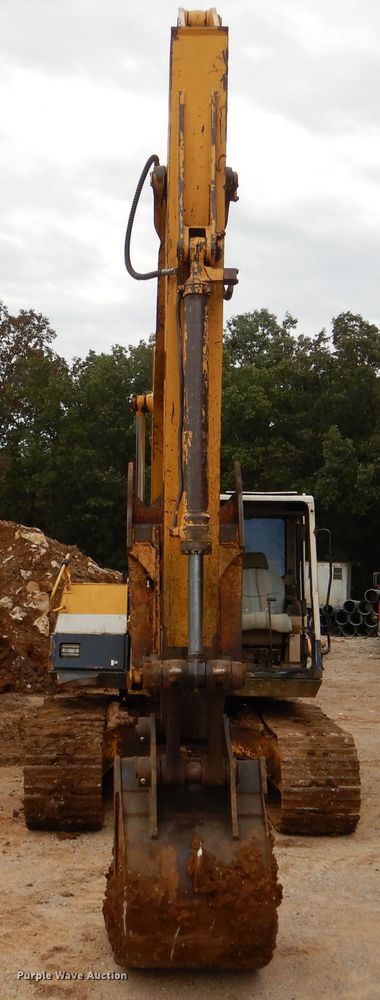 image for item EK9062 1993 Komatsu PC150-5 excavator