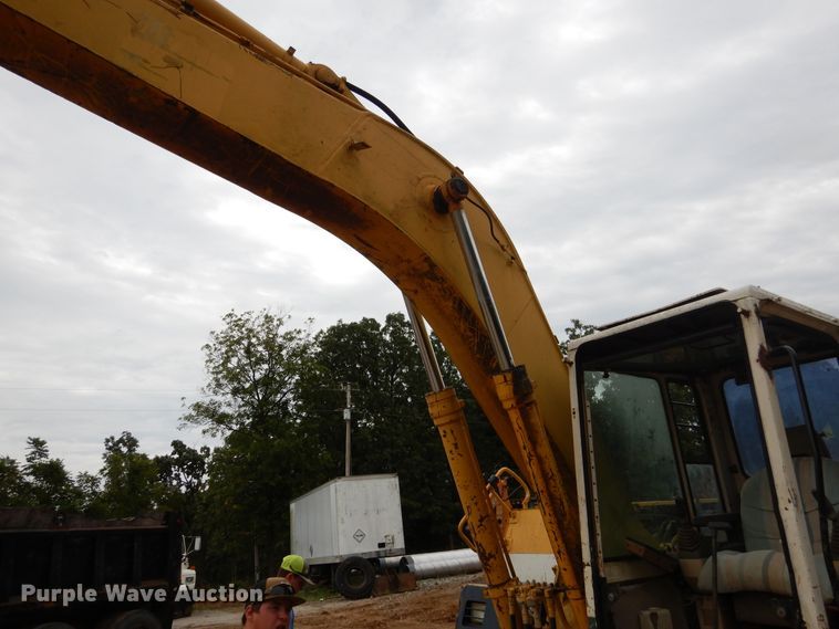 image for item EK9062 1993 Komatsu PC150-5 excavator