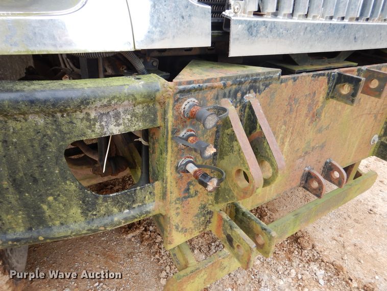 image for item EK9063 2003 International 7400 dump truck