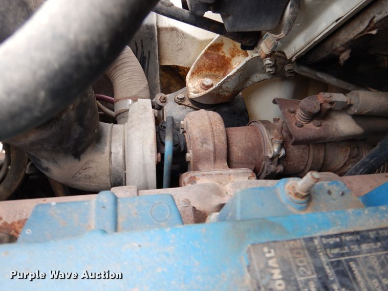 image for item EK9063 2003 International 7400 dump truck