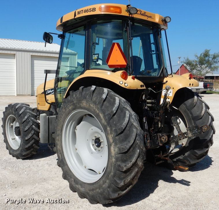 image for item EK9078 2004 Challenger MT465B MFWD tractor