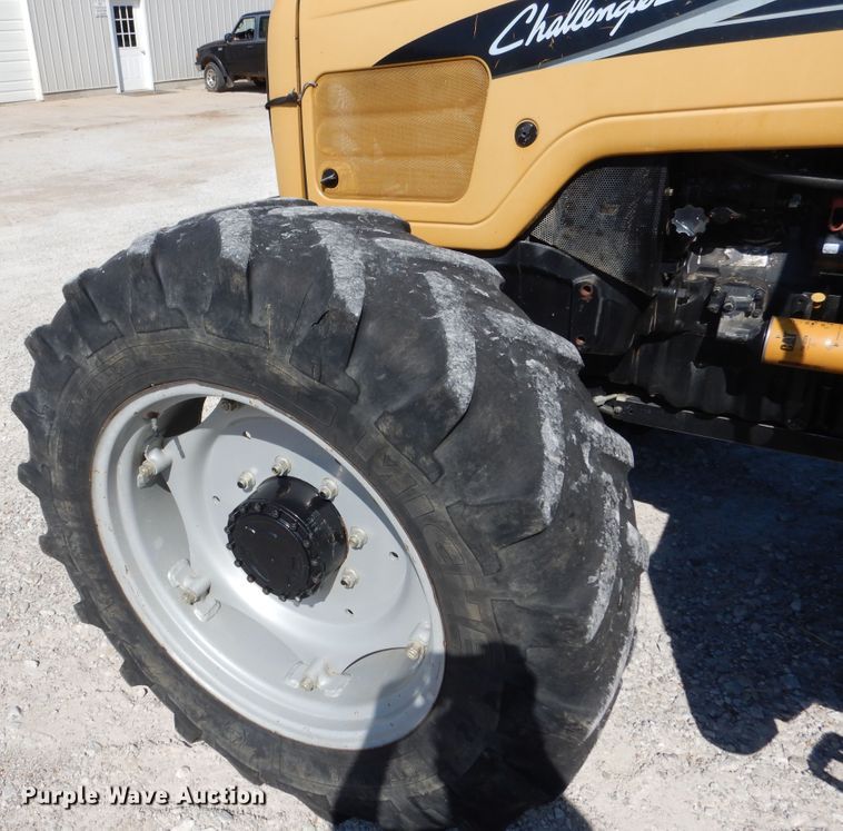 image for item EK9078 2004 Challenger MT465B MFWD tractor