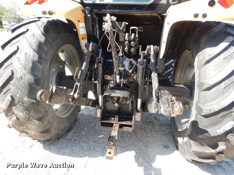 image for item EK9078 2004 Challenger MT465B MFWD tractor