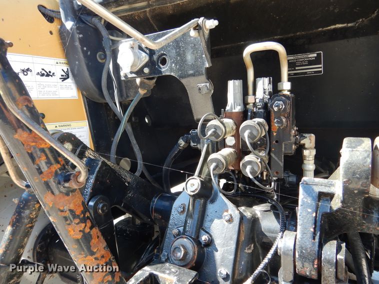 image for item EK9078 2004 Challenger MT465B MFWD tractor