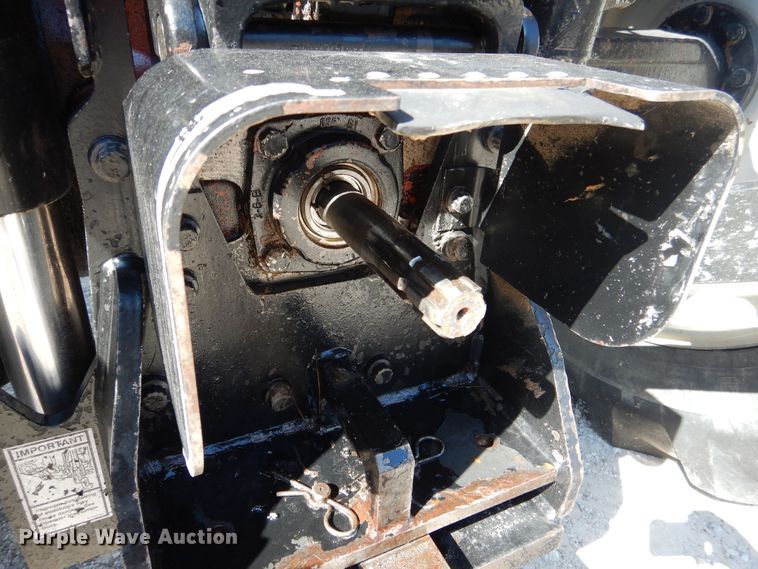 image for item EK9078 2004 Challenger MT465B MFWD tractor