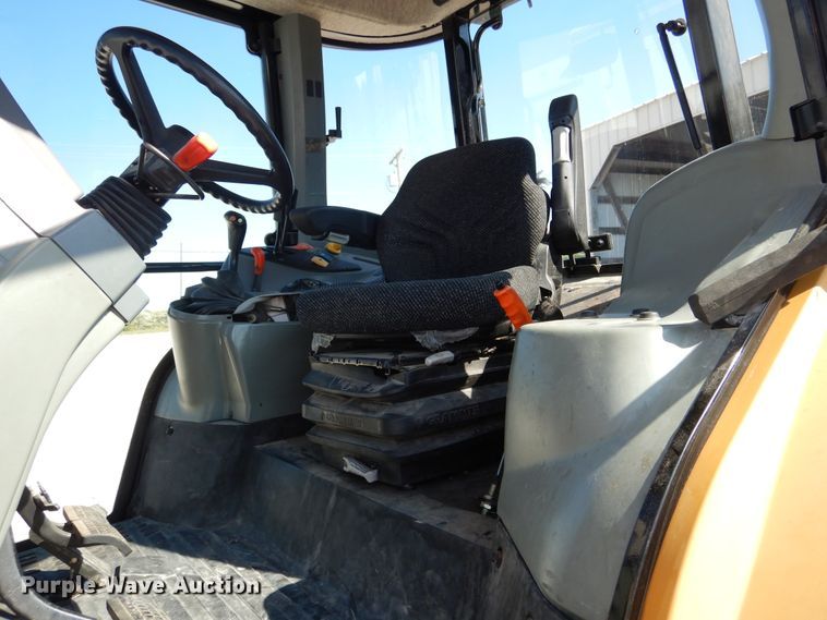 image for item EK9078 2004 Challenger MT465B MFWD tractor