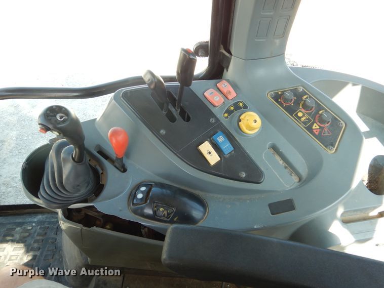 image for item EK9078 2004 Challenger MT465B MFWD tractor