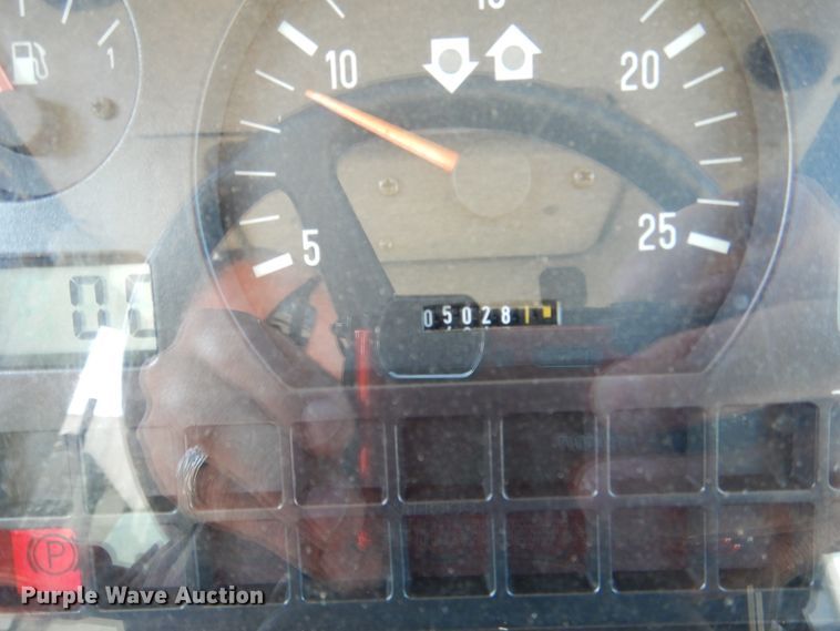 image for item EK9078 2004 Challenger MT465B MFWD tractor