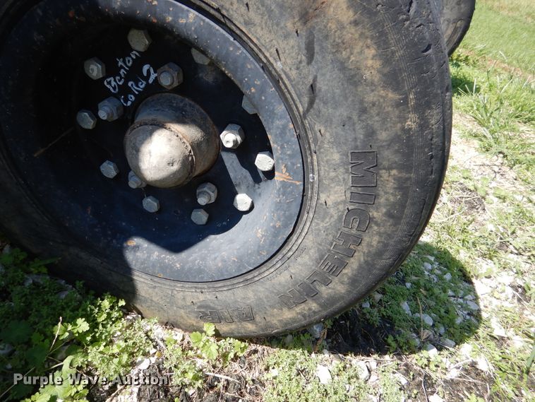 image for item EK9079 Bush Hog 3710 rotary mower