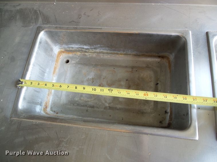 image for item EQ9210 Stainless steel serving station
