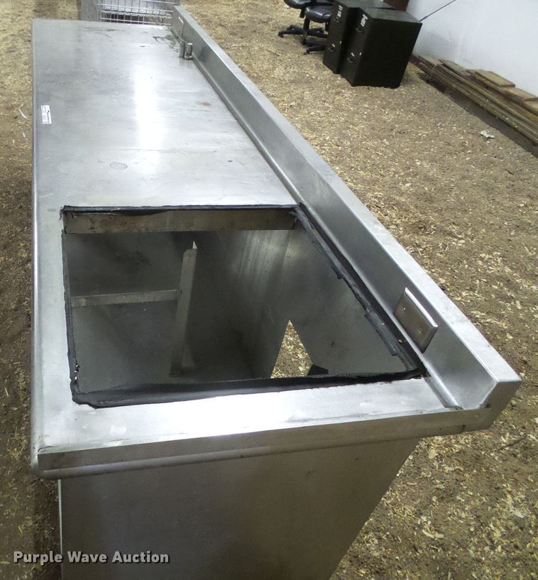 image for item EQ9212 Stainless steel work station