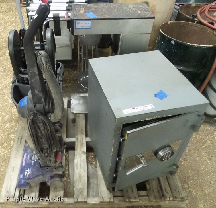 image for item EQ9215 Office supplies and equipment