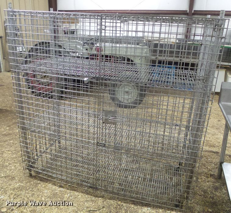 image for item EQ9216 Enclosed steel shelving