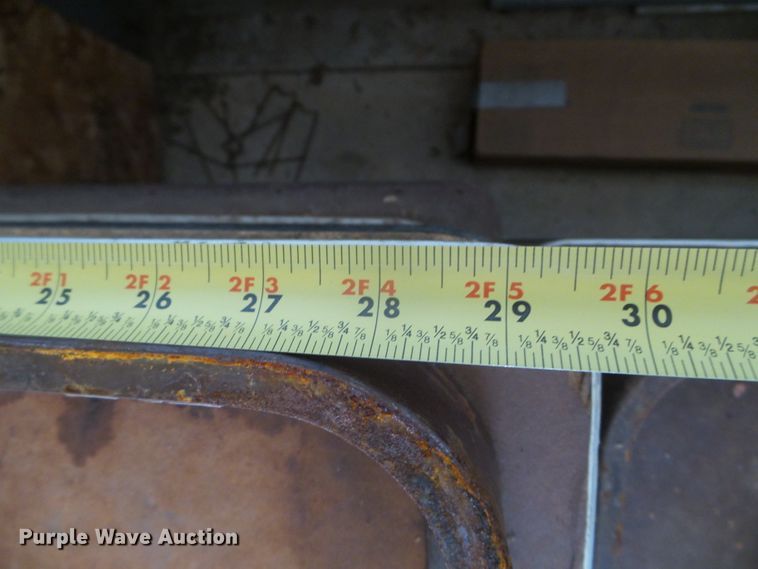image for item EQ9221 Approximately 15 tables