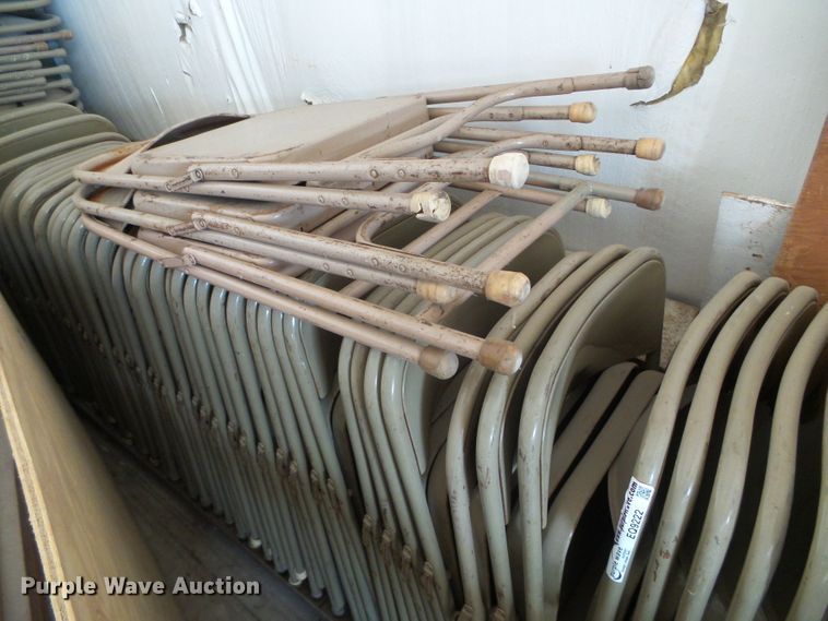 image for item EQ9222 Approximately 45 steel folding chairs