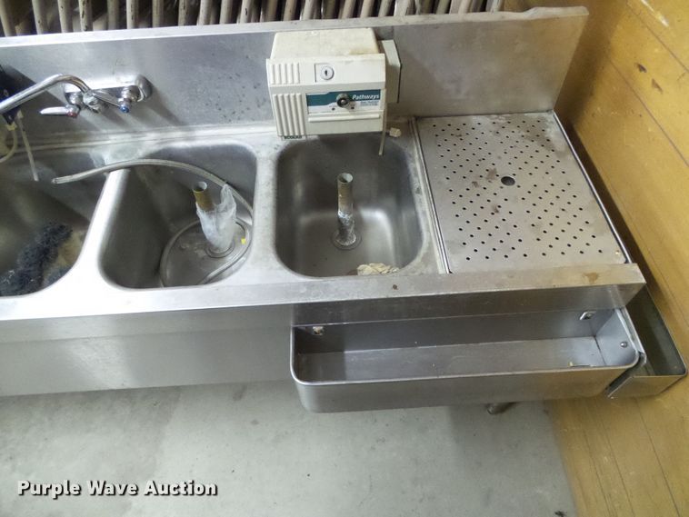 image for item EQ9227 Eagle stainless steel sink