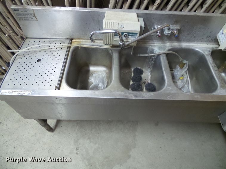 image for item EQ9227 Eagle stainless steel sink