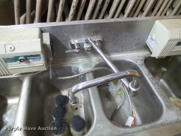 image for item EQ9227 Eagle stainless steel sink