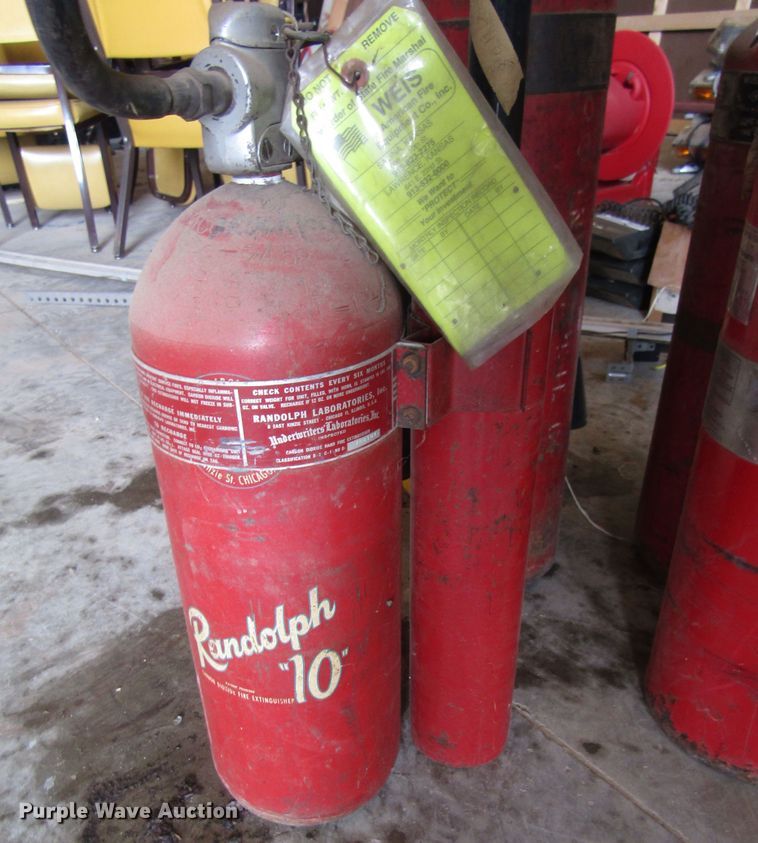 image for item EY9541 (5) fire extinguishers