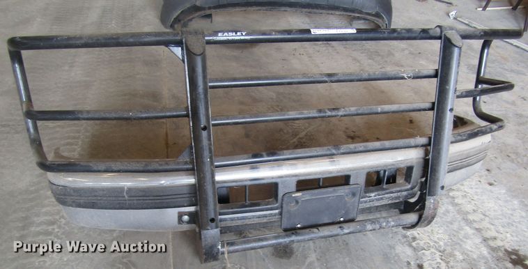 image for item EY9549 1996 Ford F350 bumper