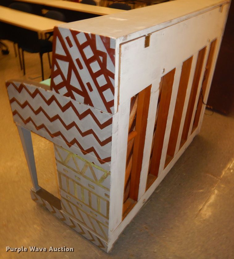 image for item FC9968 Story & Clark upright piano