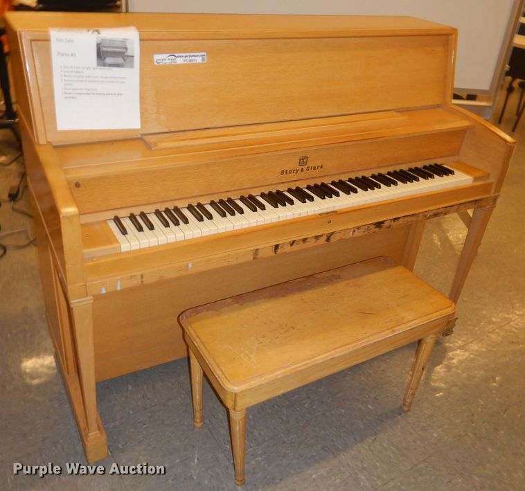 image for item FC9971 Story & Clark upright piano
