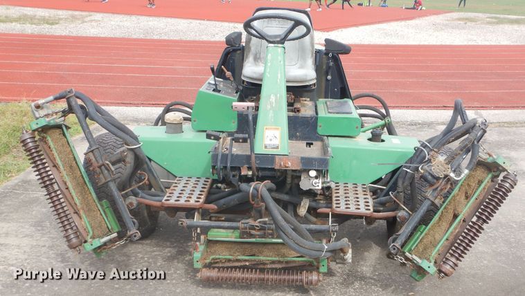 image for item FC9981 John Deere 3235 reel mower