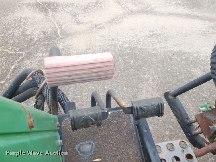 image for item FC9981 John Deere 3235 reel mower