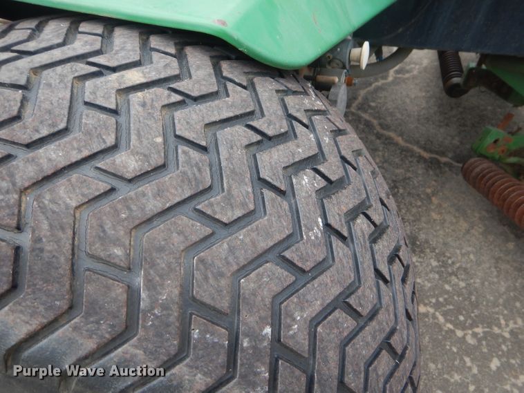 image for item FC9981 John Deere 3235 reel mower