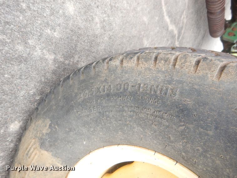 image for item FC9981 John Deere 3235 reel mower